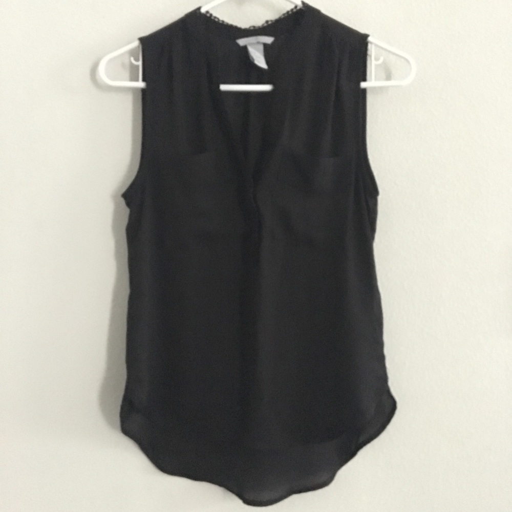 Sleeveless Blouse